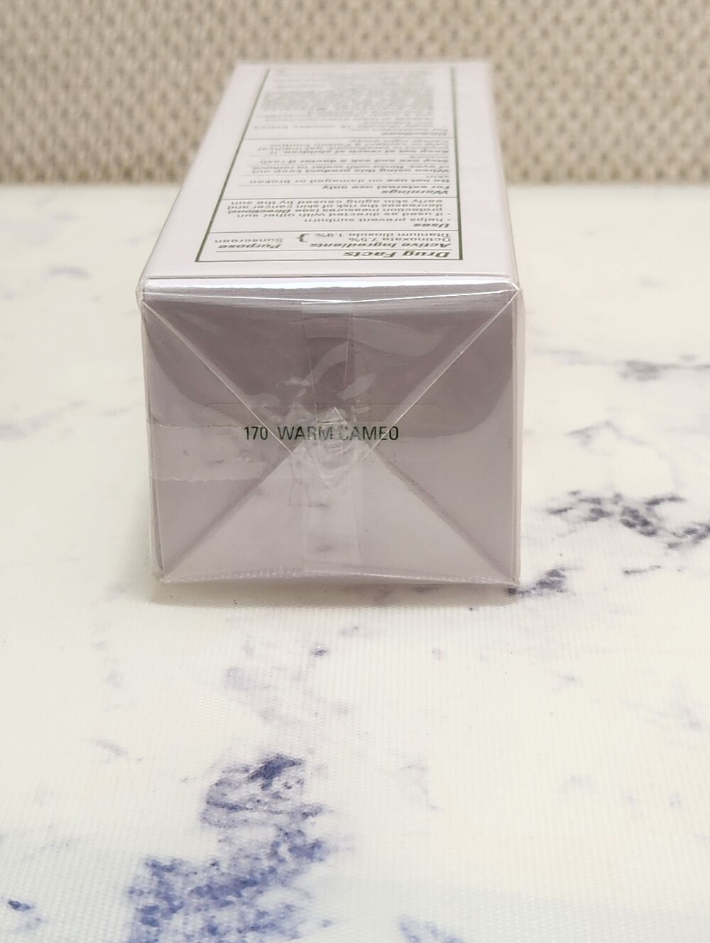 La Mer The Soft Fluid Long Wear Foundation SPF 20 170 Warm Cameo Sealed - Picture 5 of 7